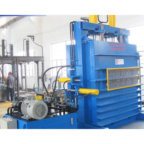 Semi Automatic Car Tire Baler